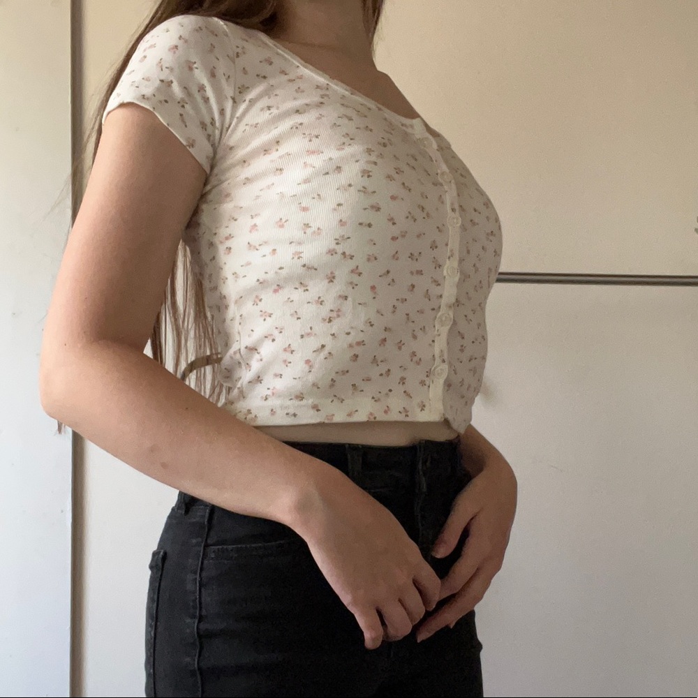Brandy Melville top